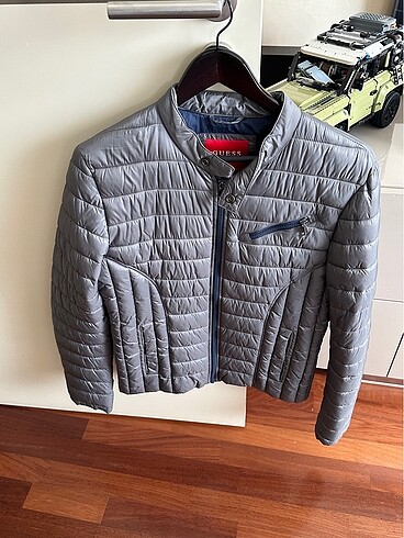 Guess pilot mont