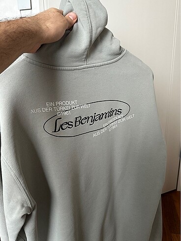Les Benjamins Les benjamins yeni gibi
