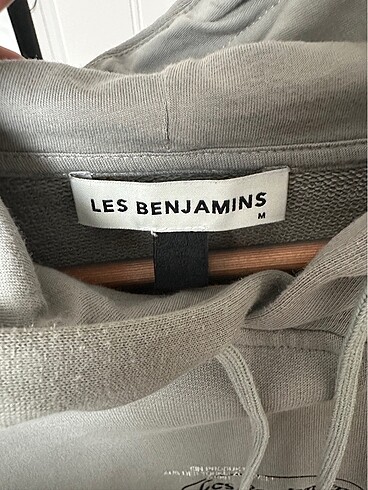 m Beden Les benjamins yeni gibi