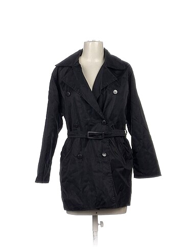Beymen Trenchcoat %70 İndirimli.