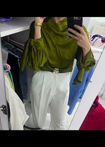 Zara Kadın Haki Yüksek Yakalı Bluz