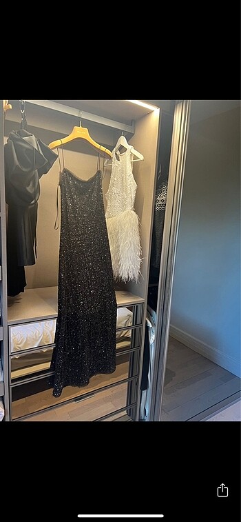 ZARA PAYETLİ ŞIK İNCE ASKILI ELBİSE M