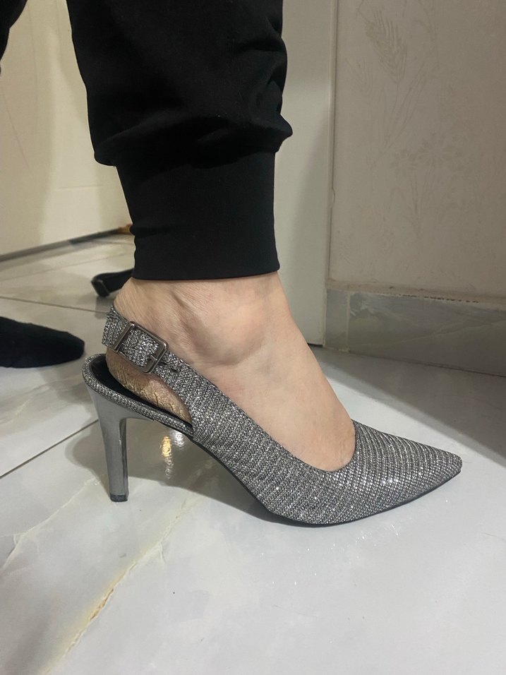 Gri Yılan Desenli Piliseli Stiletto - Görsel 2