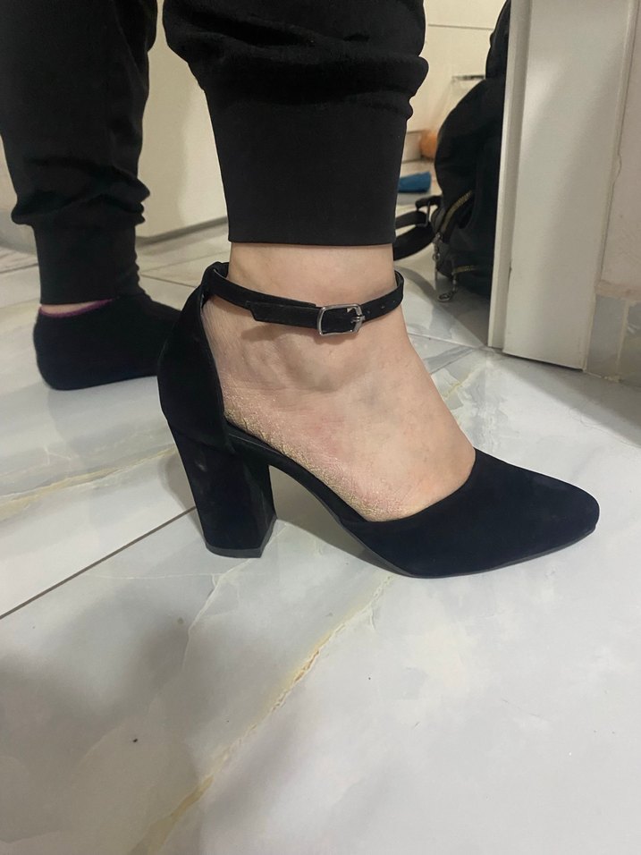 Klasik Siyah Topuklu Kadın Ayakkabı - Görsel 4