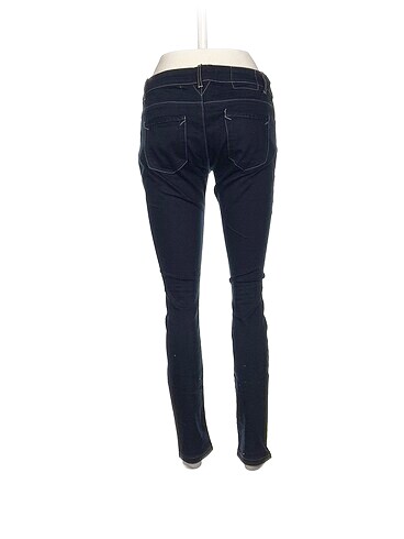 36 Beden Defacto Skinny %70 İndirimli.