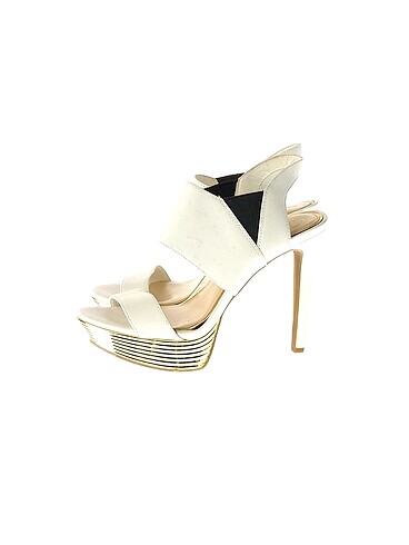 Jessica Simpson Stiletto %70 İndirimli.