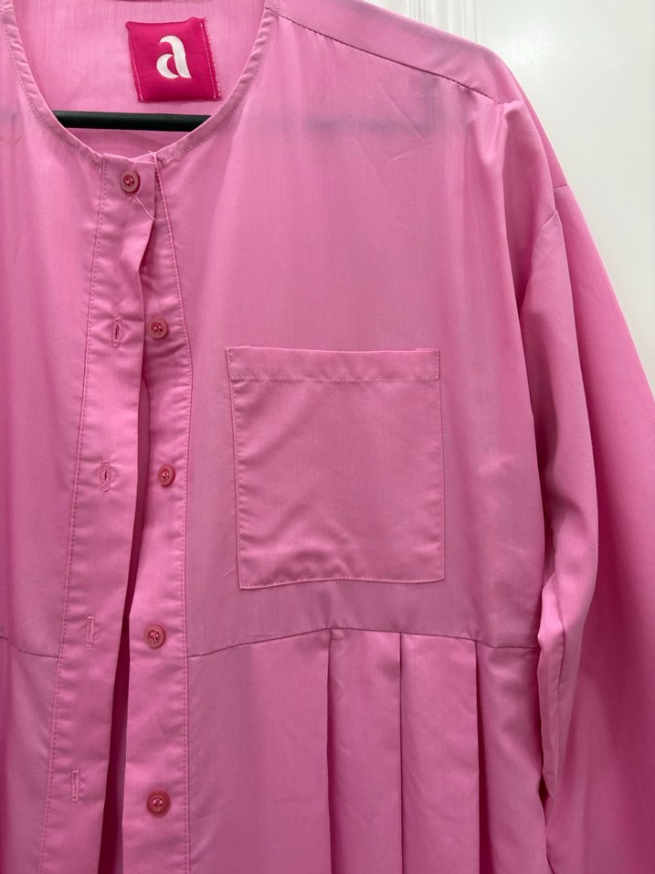 Düğmeli Pembe Uzun Kadın Elbise - Görsel 3