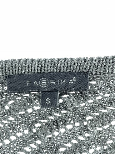 s Beden gri Renk Fabrika Yelek %70 İndirimli.