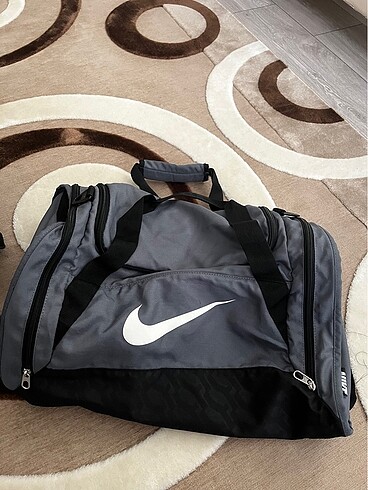 Beden Nike spor çanta