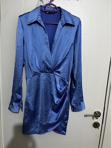 Zara Zara saten elbise