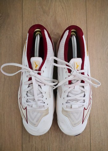 40 Beden Mizuno Wave Lightning Z7 Voleybol Ayakkabısı