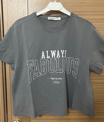 STRADİVARİUS CROP