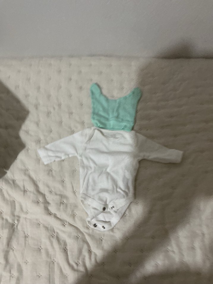 Bebek Beyaz Uzun Kollu Hastane Tulumu - Görsel 2