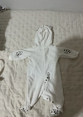 Leopar Desenli Beyaz Kedi Tulum - Görsel 4