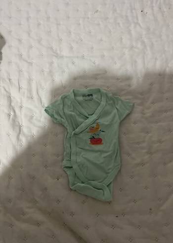 Düğmeli Yeşil Bebek Erkek Kısa Kollu Body - Görsel 2