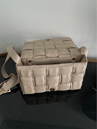 Bottega Veneta Bottega yumuşak deri çanta