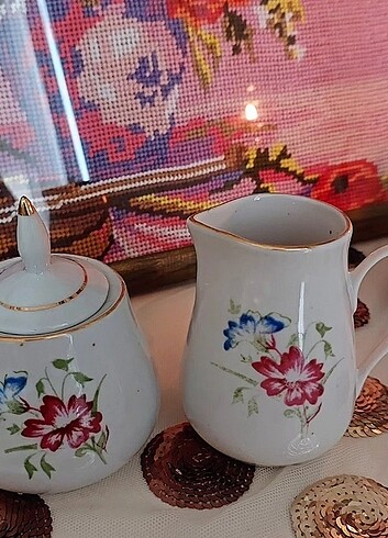 Antika Sütlük şekerlik 