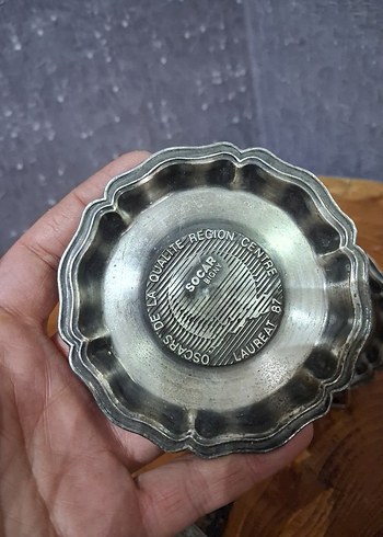 İşlemeli Altın Renkli Parlak Tabaklar zin malzeme yurt dışı - Görsel 3