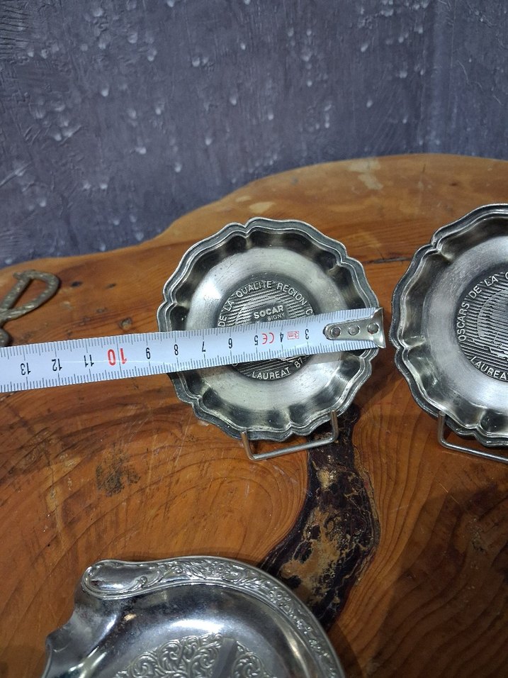 İşlemeli Altın Renkli Parlak Tabaklar zin malzeme yurt dışı - Görsel 4