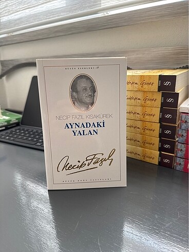 Aynadaki Yalan & Necip Fazıl Kısakürek