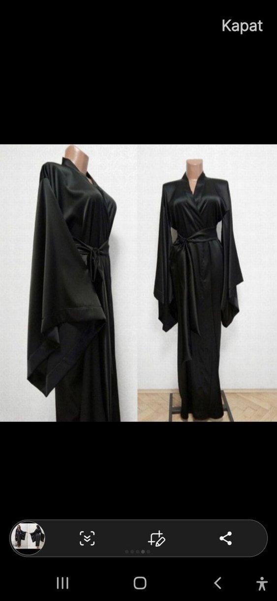 Siyah Uzun ve  Bol Kesim Gotik Kadın Sabahlık - Görsel 4