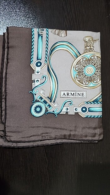 Armine ipek eşarp