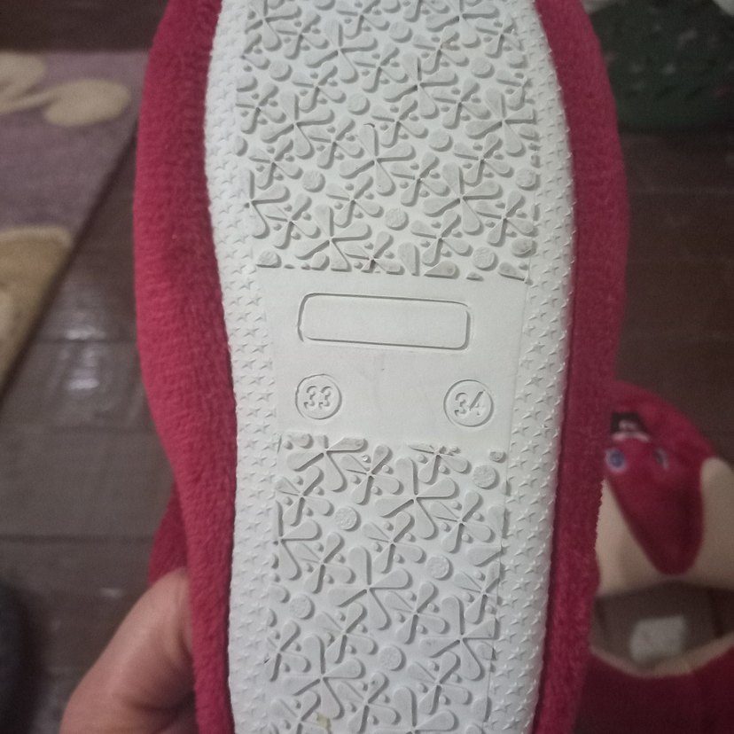 Kızlar için Nakışlı Kırmızı Sıcak Terlik - Görsel 4