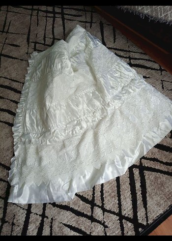 Parlak Beyaz Düz Desen yatak örtüsü - Görsel 3