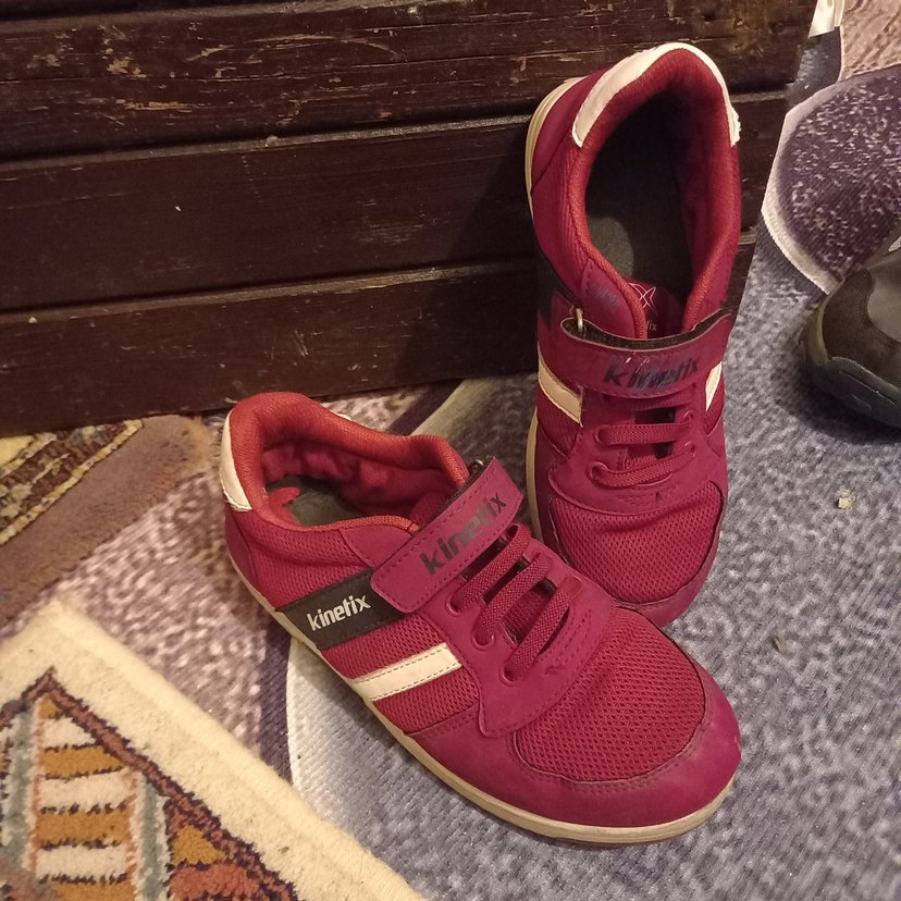 Kinetix Kız Çocuk Kırmızı Cırt Cırtlı Spor Ayakkabı - Görsel 2