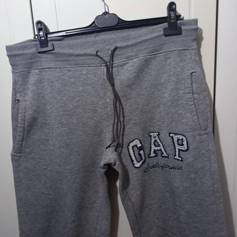 GAP Erkek Gri Fermuarlı Eşofman Altı - Görsel 3