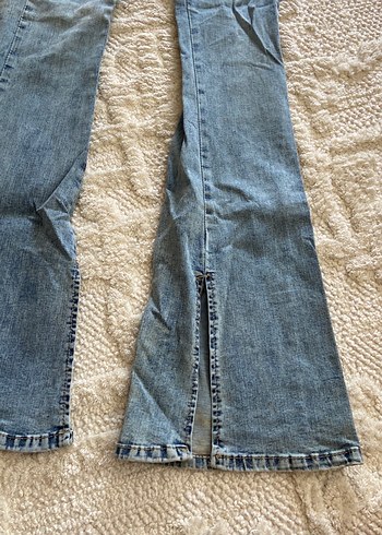 Düğmeli İspanyol Kesim Midi Kot Pantolon - Görsel 5