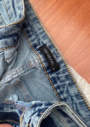 Düğmeli İspanyol Kesim Midi Kot Pantolon - Görsel 2