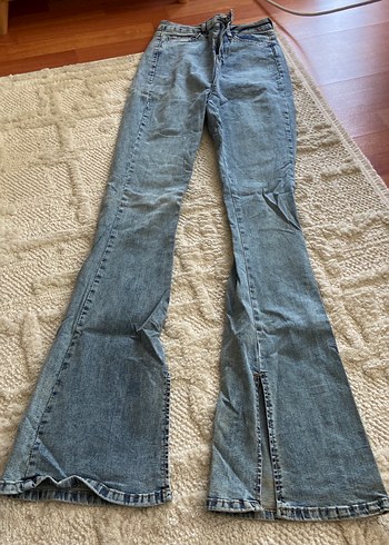 Düğmeli İspanyol Kesim Midi Kot Pantolon - Görsel 6