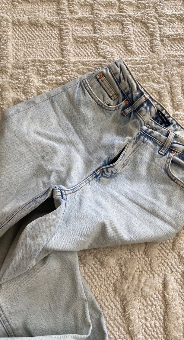 Düğmeli Bağlama Desenli Midi Geniş Kesim Kot - Görsel 4