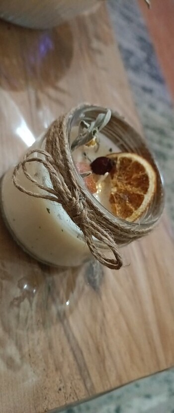 Beden Tütsülu ev yapımı aroma terapi mumu