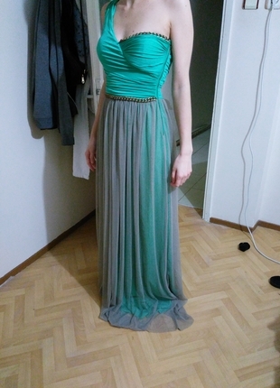 36 Beden yeşil Renk yeşil uzun elbise