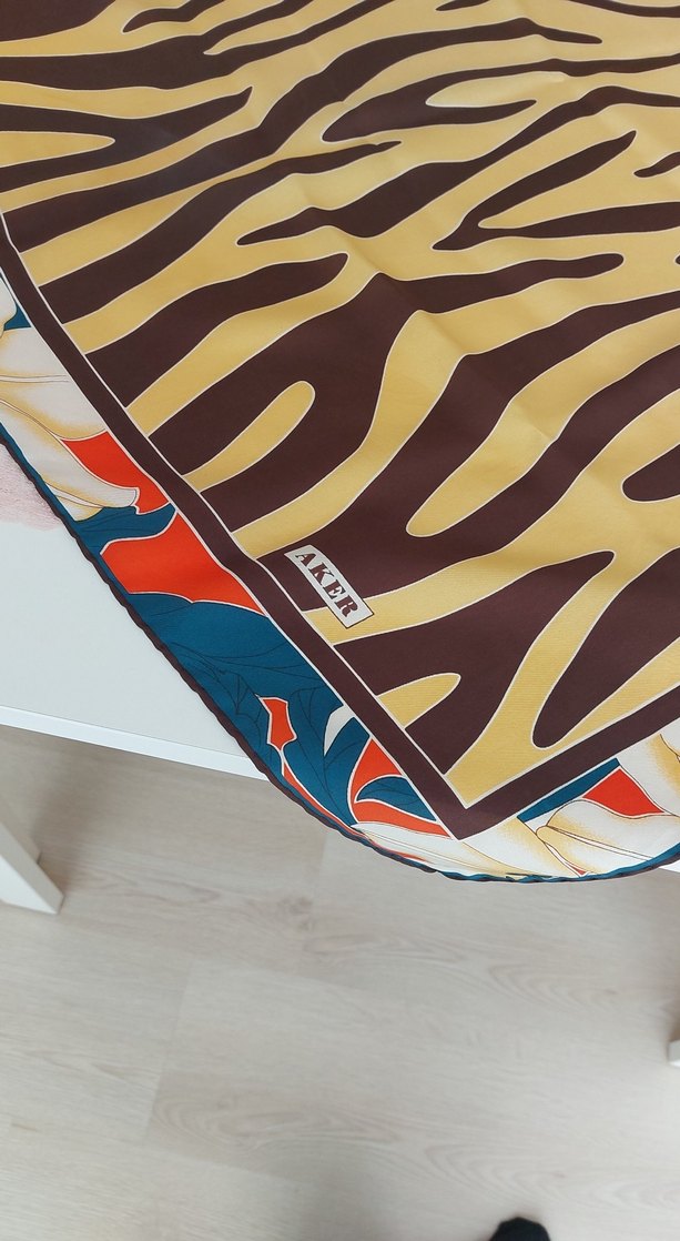 aker ipek esarp - Görsel 3