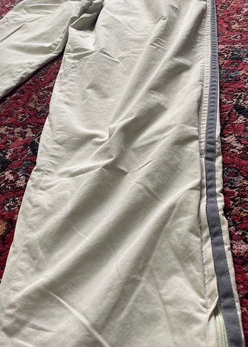 Orijinal Erkek Beyaz Rahat Kesim Kumaş Pantolon tarzı eşofman - Görsel 2
