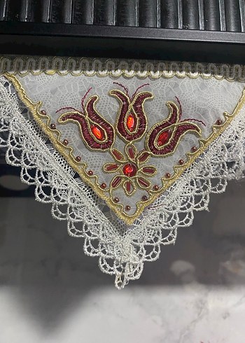 [ 18 ADET ] Beyaz Dekoratif Üçgen üç laleli mutfak peçetelikler - Görsel 2