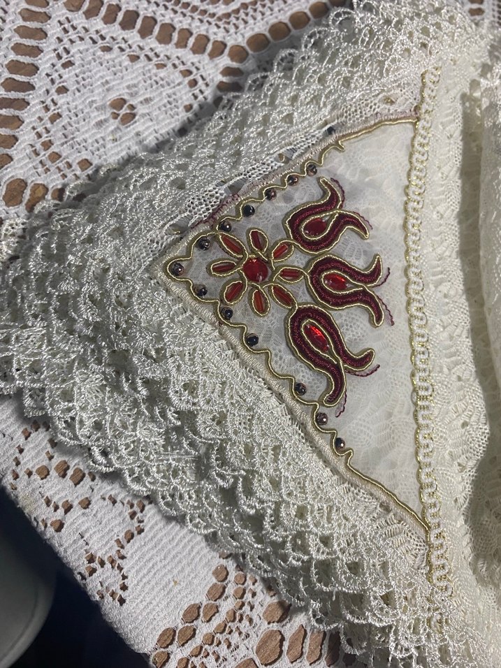 [ 18 ADET ] Beyaz Dekoratif Üçgen üç laleli mutfak peçetelikler - Görsel 3