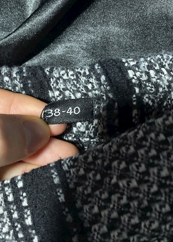 Gri Nakışlı özel dantel  işlenmiş Fırfırlı Bohem Mini Etek - Görsel 6