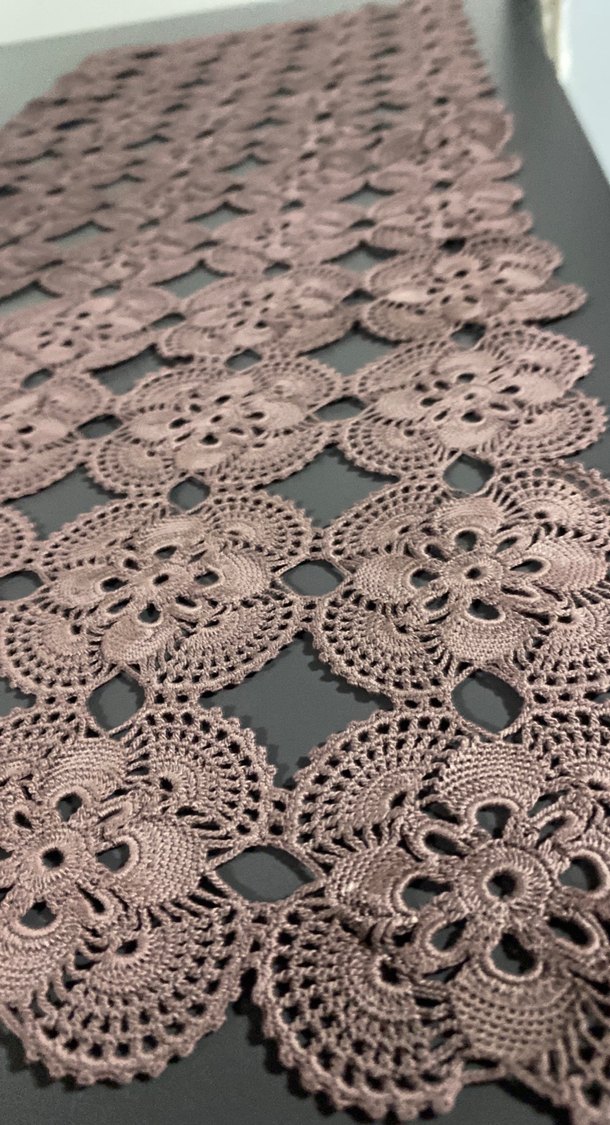 Klasik Dantel Masa Örtüsü isteyen runnır masası yapabilir - Görsel 3