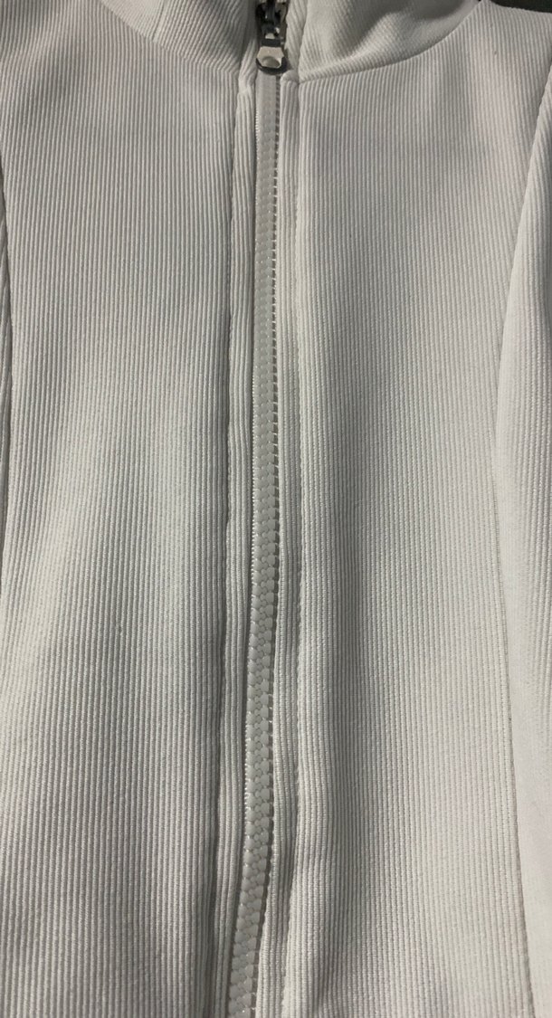 Uzun Kollu Beyaz Fermuarlı Kadın Crop ceket - Görsel 2