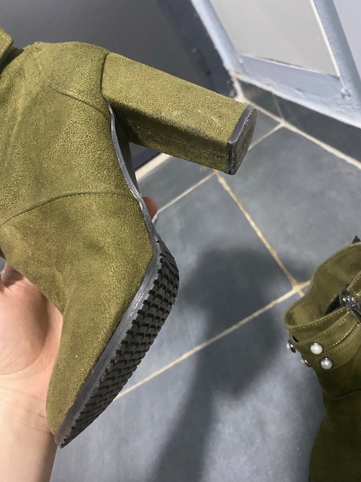 Kadın Haki Süet Toka Detaylı Topuklu Bot - Görsel 5