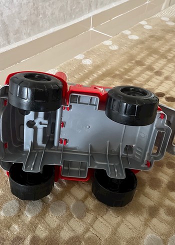 Kırmızı Oyuncak İtfaiye Arabası - Görsel 5