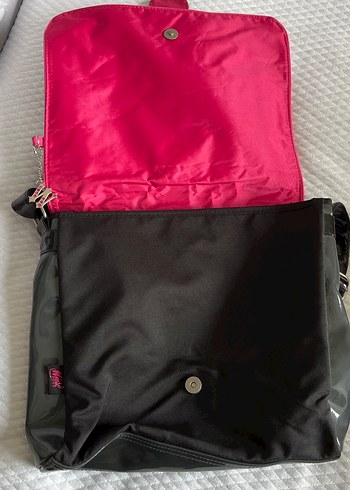 Winx Club Siyah Çocuk Okul Çantası - Görsel 5