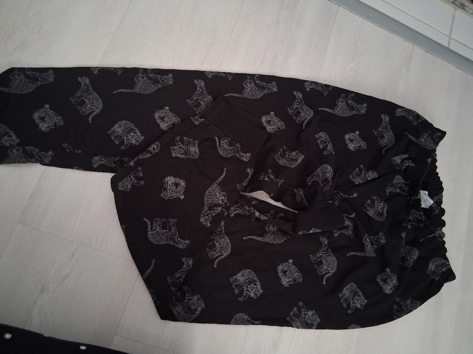 Erkek Siyah Desenli Rahat Pijama Altı - Görsel 2