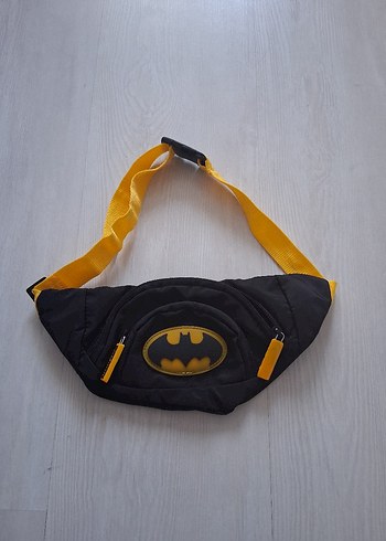 LC Waikiki Siyah Batman Desenli Erkek Çocuk Bel Çantası