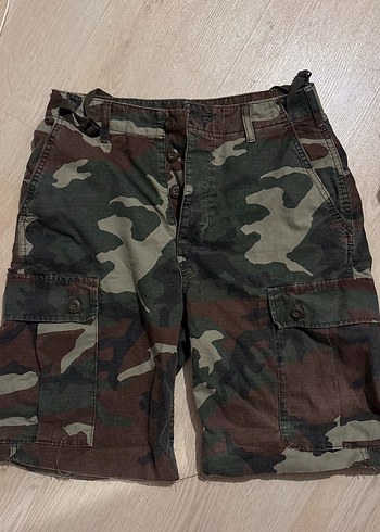 Urban Outfitters ürünü