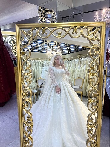 Kristal Zarina 2023 model gelinlik - Görsel 11